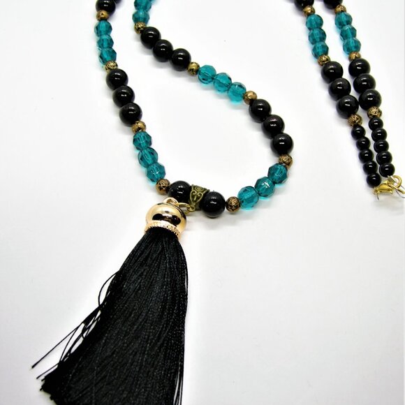 Downton Abbey Style Tassel Necklace - Picture 5 of 6